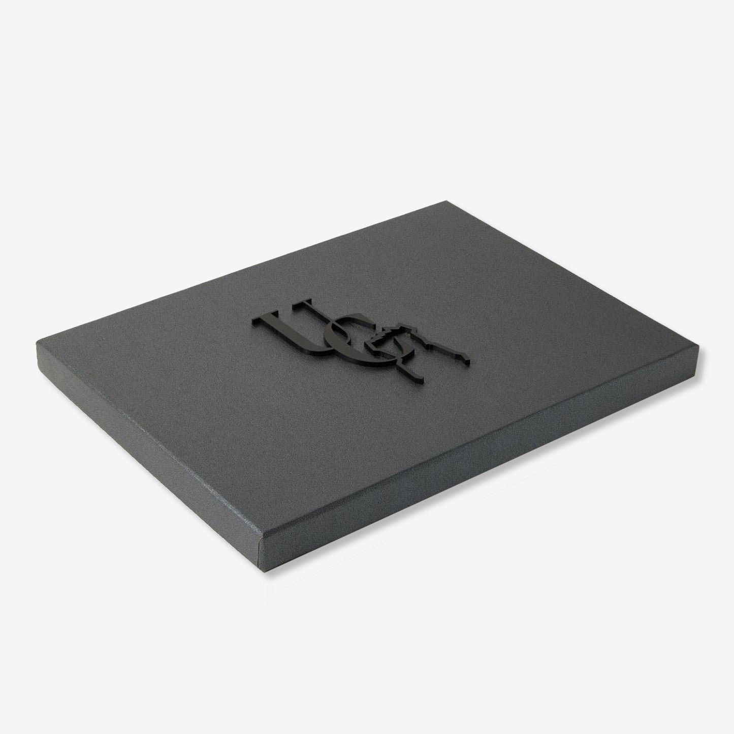 byReynoir x UpperClass Clutch